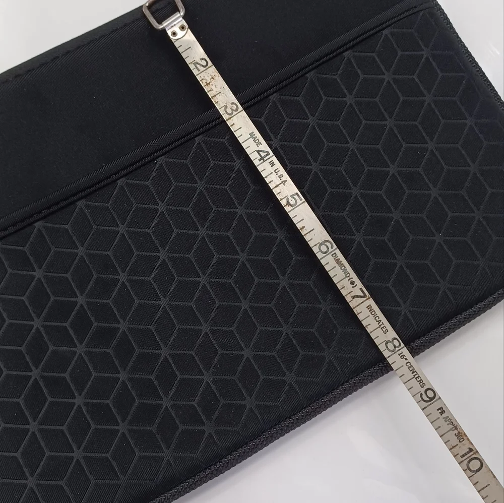 HP small soft tablet case.